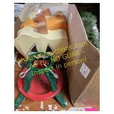 Holiday Tree Stand, Decor