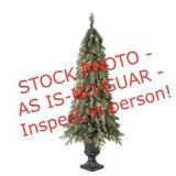 Home Heritage 5 Ft Pre lit Pine Tree