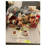 Assorted Holiday Decor