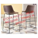Pair of bar stools D372-130