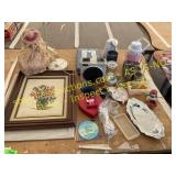 Pictures, glassware, household