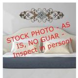 Stratton Home Decor Traditional Scroll Wall Decor