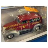 Die Cast 1937 Ford Van 1:25 scale replica