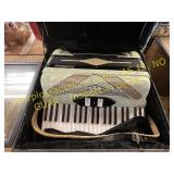 Titano accordion
