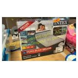 Intex durabeam queen 18" inflatable mattress