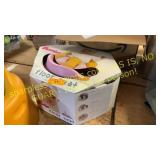 Bumbo floor seat pink