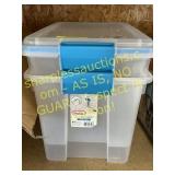 20 qt sterlite totes ( missing 1 lid)