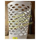 Gracious Living Laundry Hamper