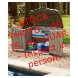 Rubbermaid Split-Lid Resin Weather Resistant