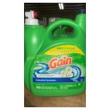 Gain aroma boost laundry detergent