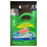 Gain aroma boost laundry detergent