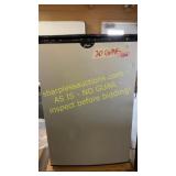 0ster compact refrigerator- 7 Day Guarantee