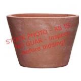 7.9 in. x 5.2 in. Terracotta clay pot (bidx3)
