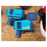 2ct bubble guns (unknown brand)