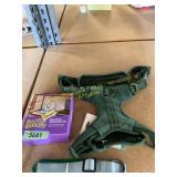 Dog harness Sz L, Paw print ornament, collar