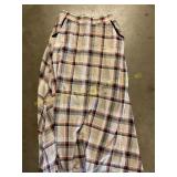 Huskary Plaid women s skirt size small