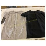 Grey and black compression T- shirt no brand Sz XL