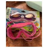 2ct Speedo Kids Goggles & Speedo Swim Cap