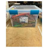 Tote of Lincoln Logs