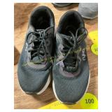 Womens 9.5 RYKA Flourish Walking Shoe