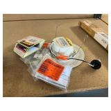 Bundle of assorted electronics