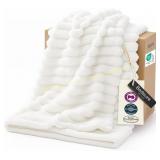 Bedsure White Twin Blanket 66x90"