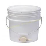 Little Giant 20 qt Bee Bucket