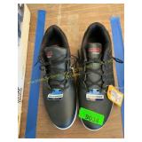 Skechers size 12 shoes