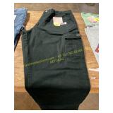 Wrangler 40x30 Black Cargo Style Pants