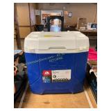 Igloo 30qt Rolling Cooler