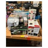 Fan, Blender, Toaster, Lights