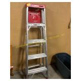 Step Ladder