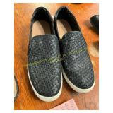 UGG 7.5 Glitter Sparkle Slip On Shoes