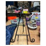 Art/ Picture Easel