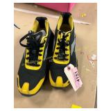 Reebok Neumann Size 10