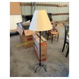 Floor lamp