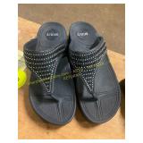 Womens Mixit Size 7 Studded Sandals