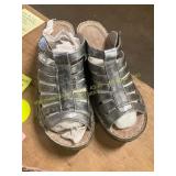 Size 39/8.5 Metallic Slip On Mules