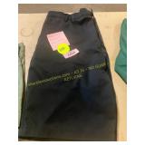 Mens Size 40 Kirkland Black Shorts