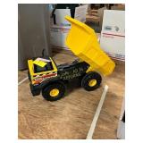 Metal Tonka Dump Truck