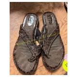 B.O.C Sandals Size 9