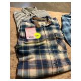 2ct Mens M Long Sleeve Button Downs
