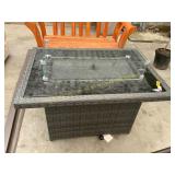 Gas fire pit