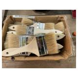 Assorted paint brushes