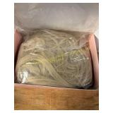 3ct Wigs & Plastic Tray