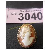 Vintage gold plated cameo broach