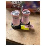 Salt & Pepper Shaker