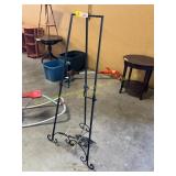Metal Easel