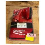 Milwaukee Air Tip