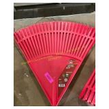 Ace leaf rake